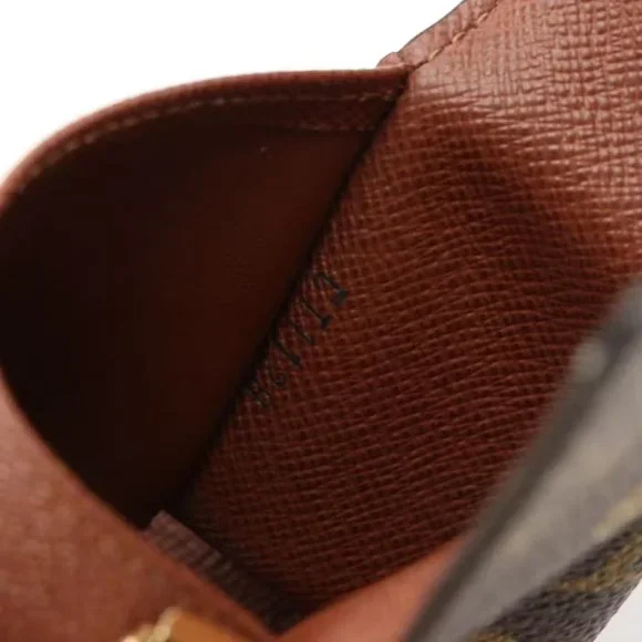 Louis Vuitton Multicles Six-Key Holder / signature Monogram LV - Picture 7 of 9